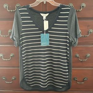 Market & Spruce V-neck striped top
